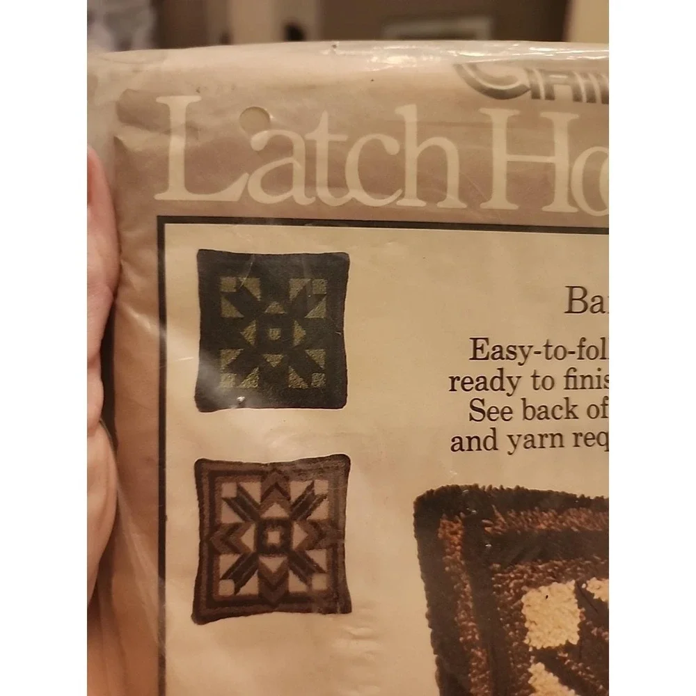 Caron Latch Hook Pattern Bargello Square Pillow 27X27 New Mod Vintage 1977 New